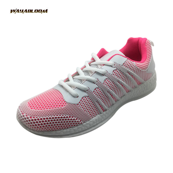 TPU upper sports shoes